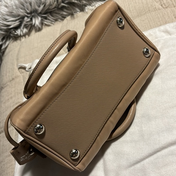 Prada Re-Edition 2005 Nylon Crossbody Bag with Strap/Wallet - 100% Authentic - Picture 7 of 11